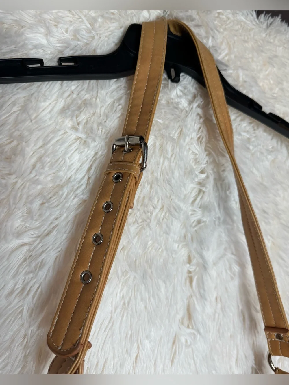 Stone Mountain Color Block Crossbody Bag - Picture 3 of 12
